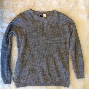 H&M gray sweater